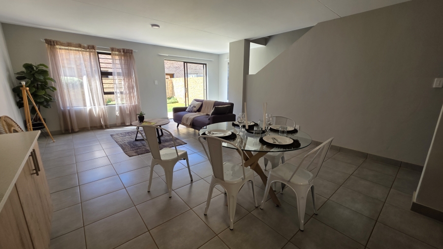4 Bedroom Property for Sale in Willow Park Manor Gauteng