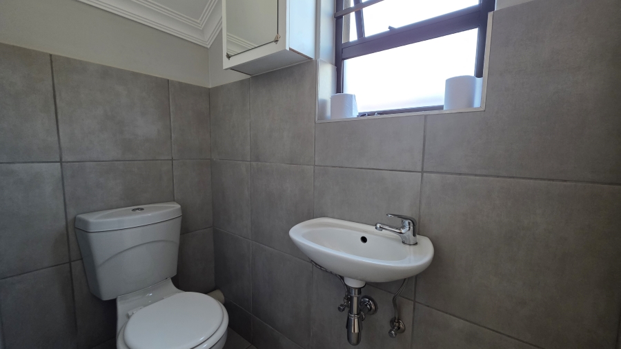 4 Bedroom Property for Sale in Willow Park Manor Gauteng