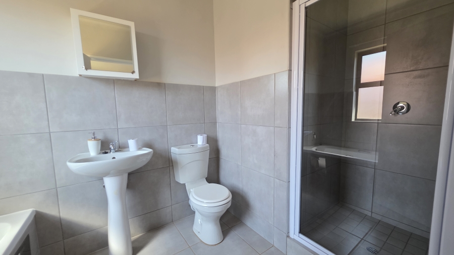 4 Bedroom Property for Sale in Willow Park Manor Gauteng