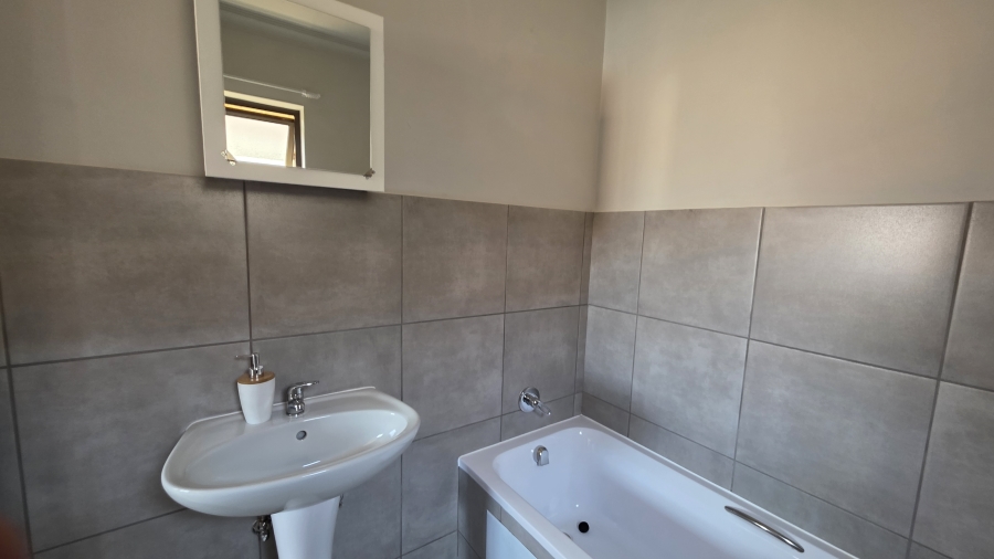 4 Bedroom Property for Sale in Willow Park Manor Gauteng