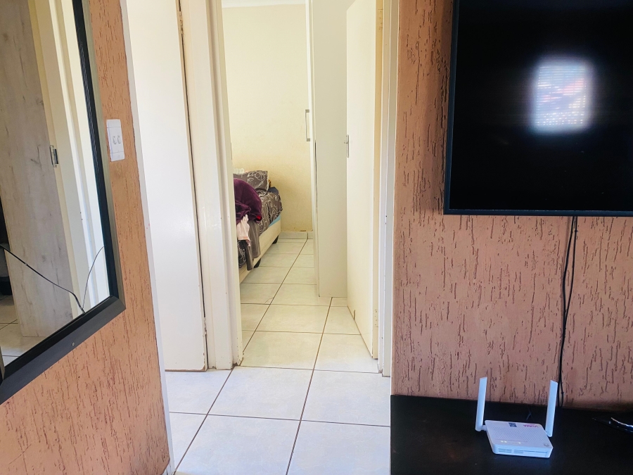 2 Bedroom Property for Sale in Gem Valley Gauteng