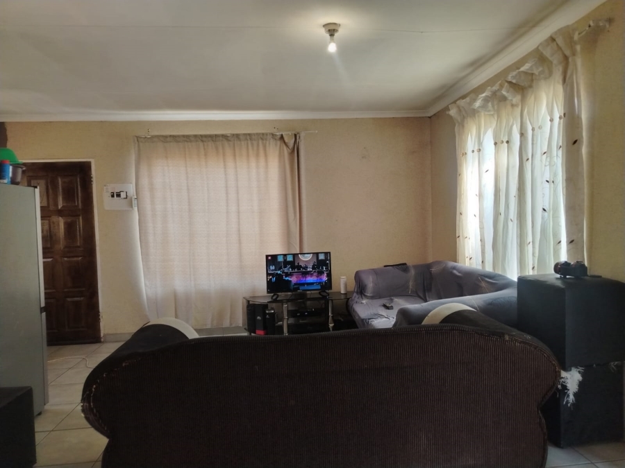 2 Bedroom Property for Sale in Leondale Gauteng
