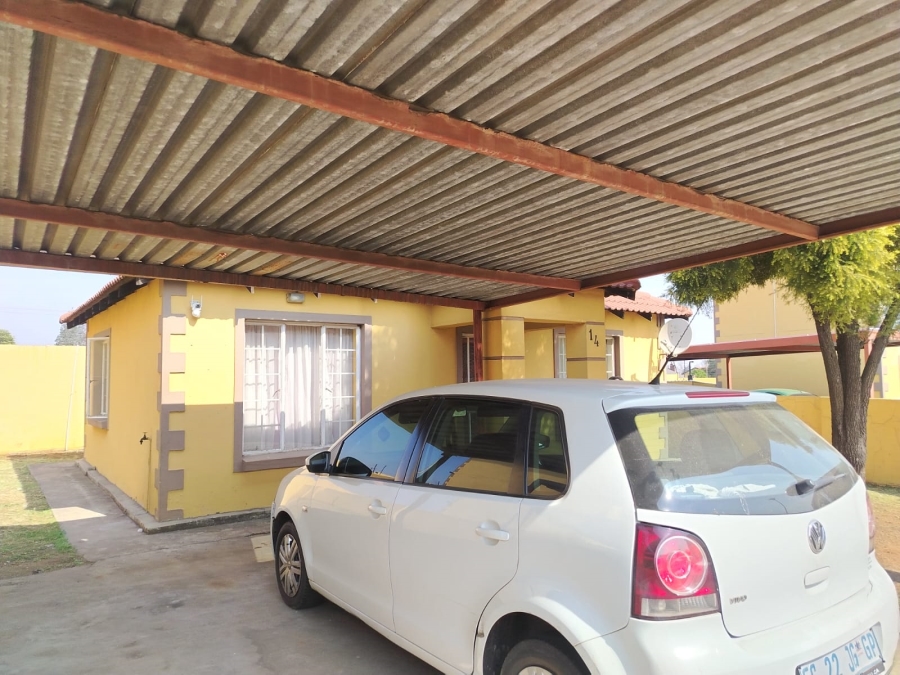 2 Bedroom Property for Sale in Leondale Gauteng