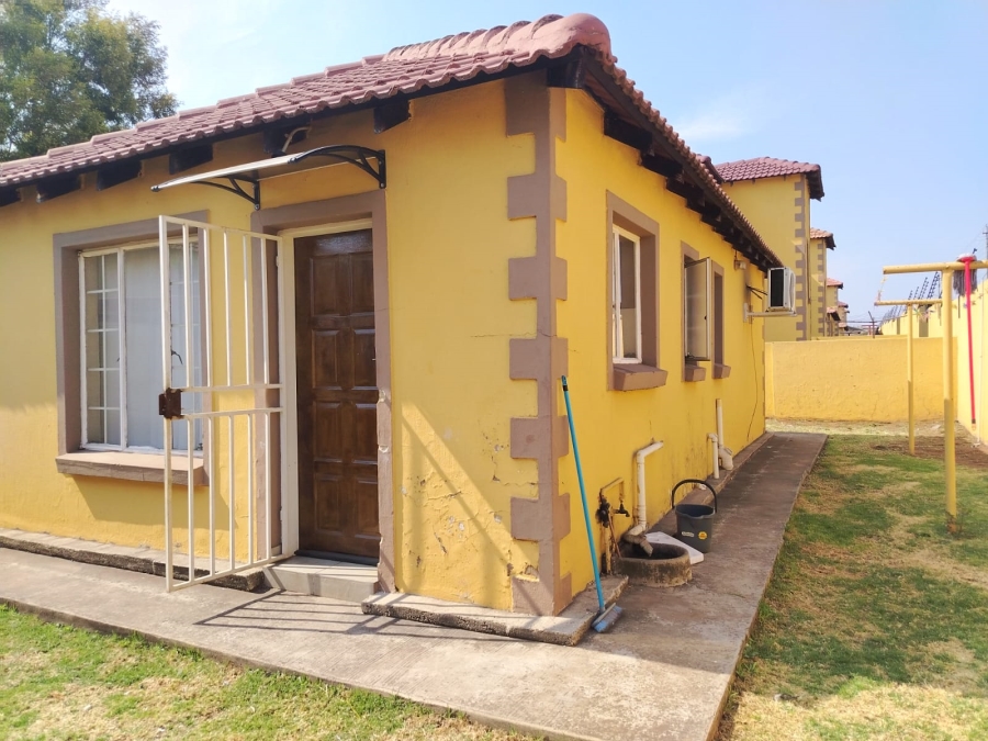 2 Bedroom Property for Sale in Leondale Gauteng