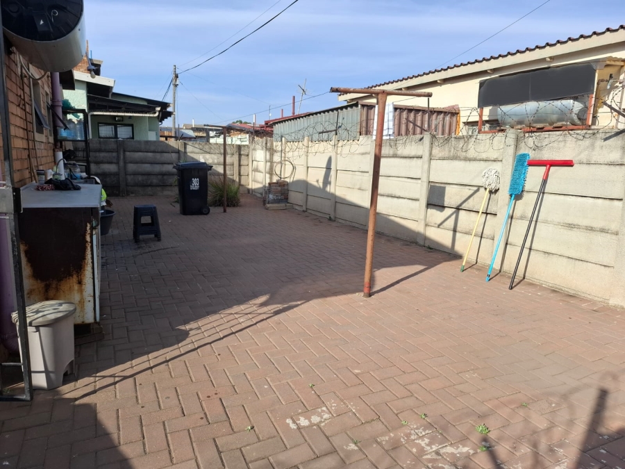3 Bedroom Property for Sale in Actonville Gauteng