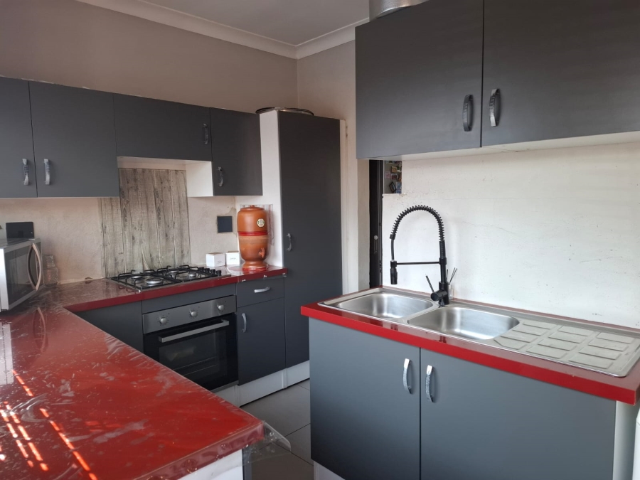 3 Bedroom Property for Sale in Actonville Gauteng