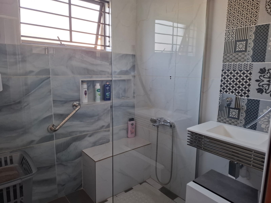 3 Bedroom Property for Sale in Actonville Gauteng