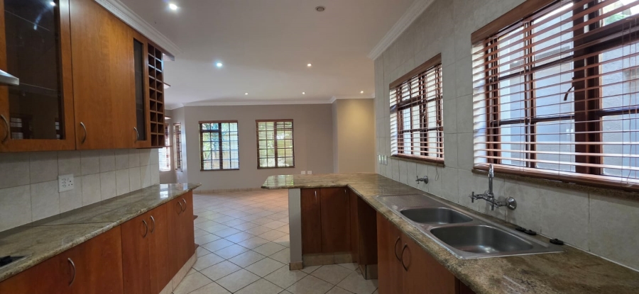 3 Bedroom Property for Sale in Bedfordview Gauteng