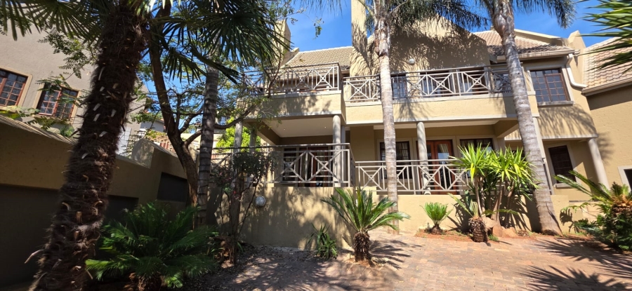 3 Bedroom Property for Sale in Bedfordview Gauteng
