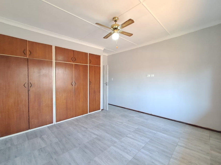 2 Bedroom Property for Sale in Witfield Gauteng