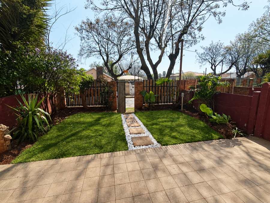 2 Bedroom Property for Sale in Witfield Gauteng