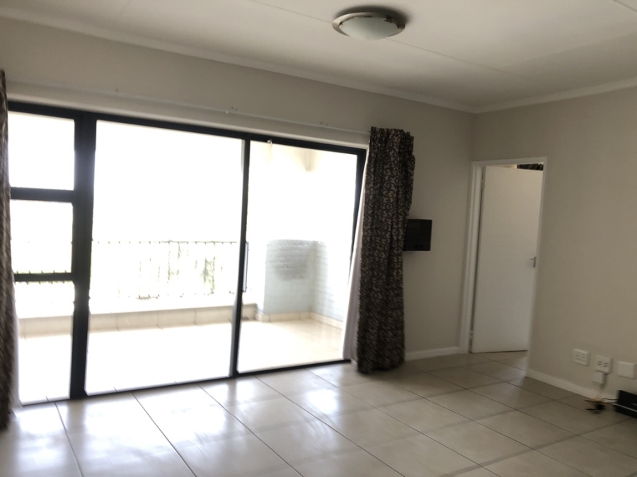 To Let 1 Bedroom Property for Rent in Petervale Gauteng