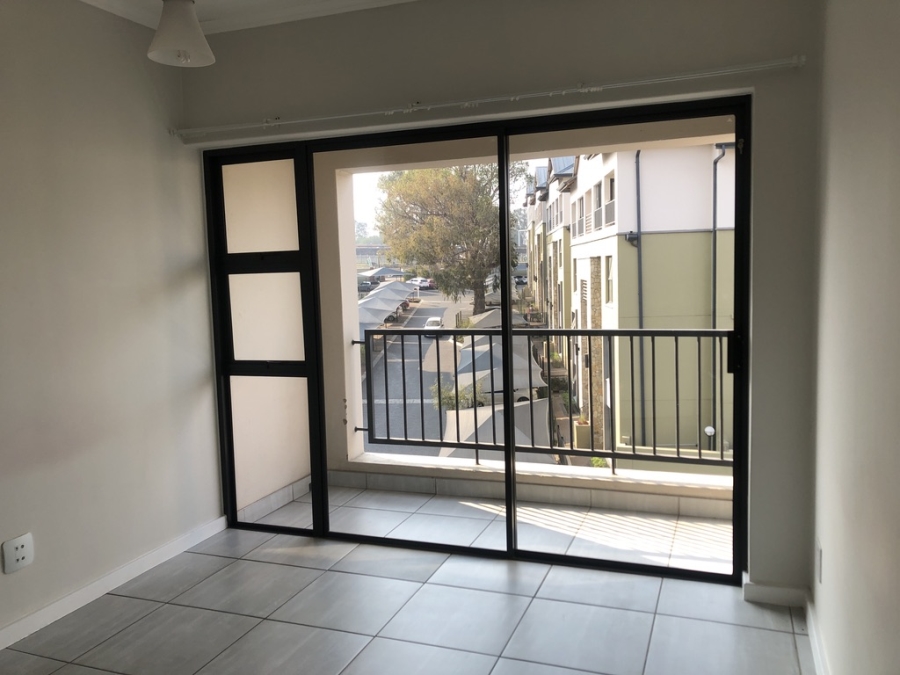 To Let 1 Bedroom Property for Rent in Petervale Gauteng
