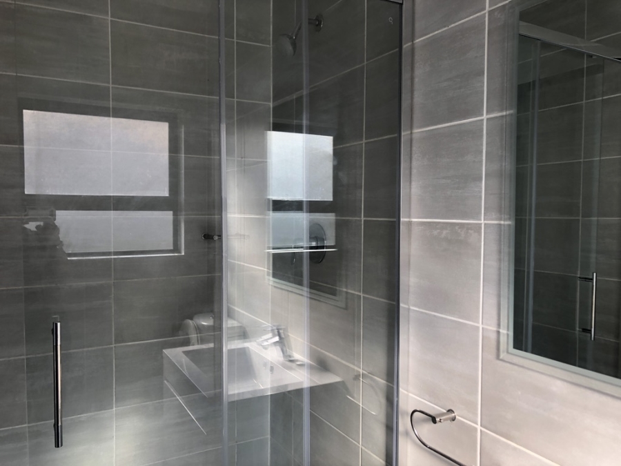 To Let 1 Bedroom Property for Rent in Petervale Gauteng