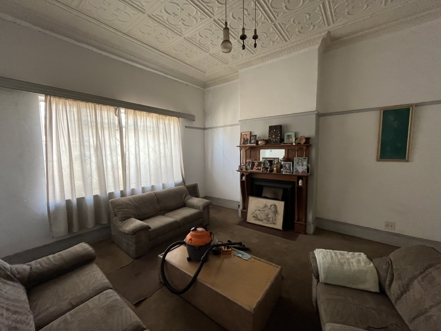 4 Bedroom Property for Sale in Bezuidenhout Valley Gauteng