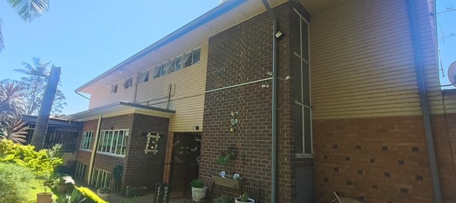 5 Bedroom Property for Sale in Pretoria Gardens Gauteng
