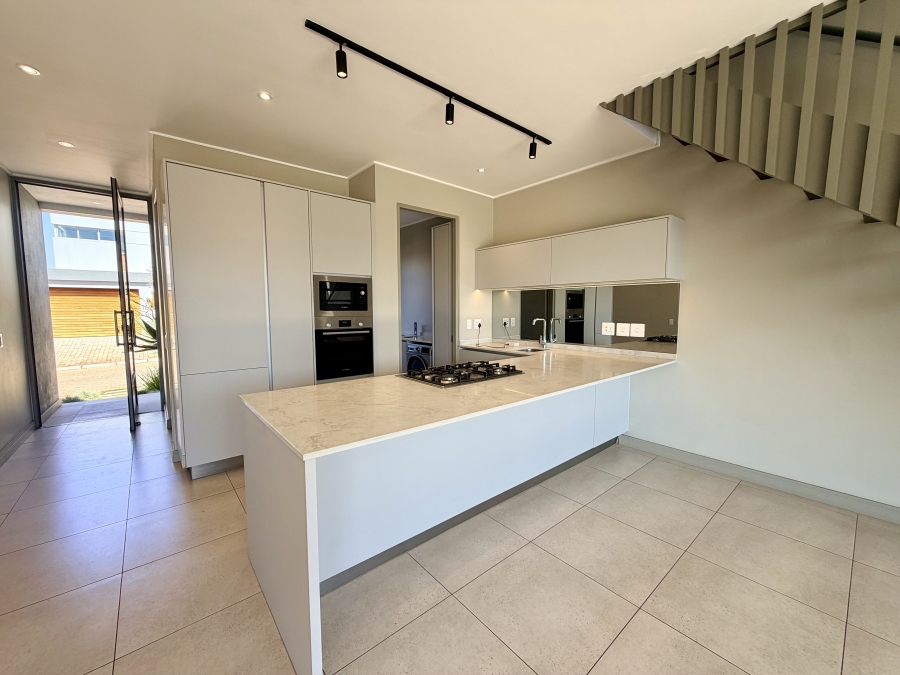 3 Bedroom Property for Sale in Serengeti Lifestyle Estate Gauteng