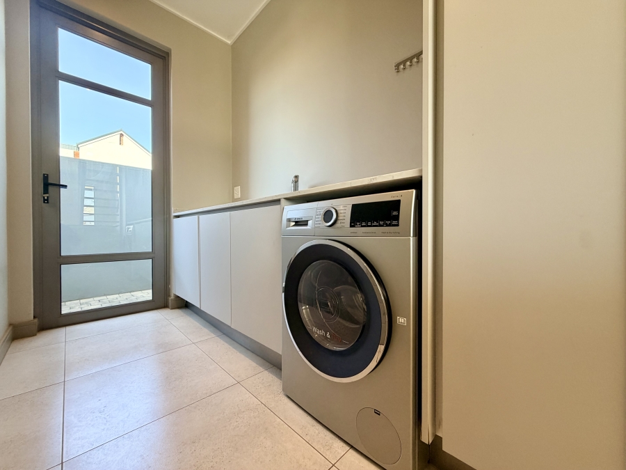 3 Bedroom Property for Sale in Serengeti Lifestyle Estate Gauteng