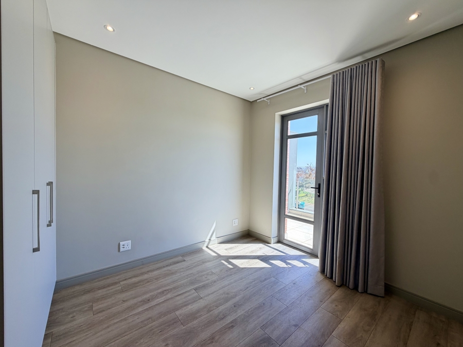 3 Bedroom Property for Sale in Serengeti Lifestyle Estate Gauteng