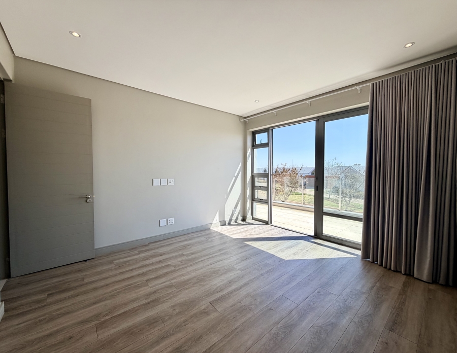 3 Bedroom Property for Sale in Serengeti Lifestyle Estate Gauteng
