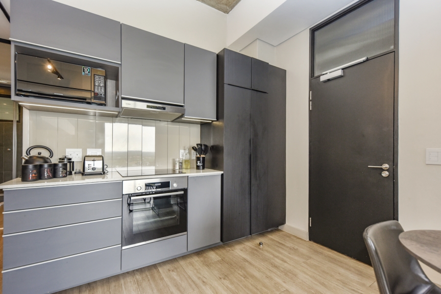 1 Bedroom Property for Sale in Sandton Central Gauteng