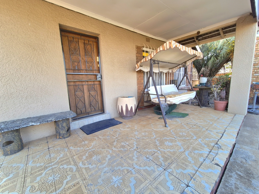 4 Bedroom Property for Sale in Van Dyk Park Gauteng