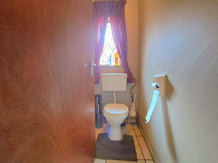4 Bedroom Property for Sale in Van Dyk Park Gauteng
