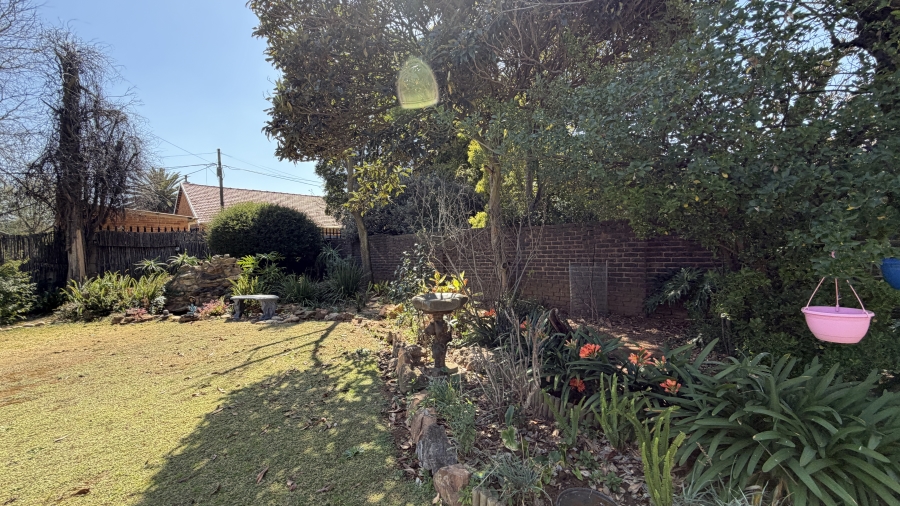 4 Bedroom Property for Sale in Farrarmere Gauteng