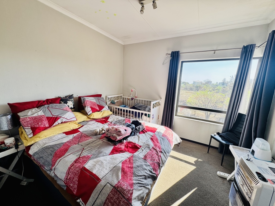 2 Bedroom Property for Sale in Broadacres Gauteng