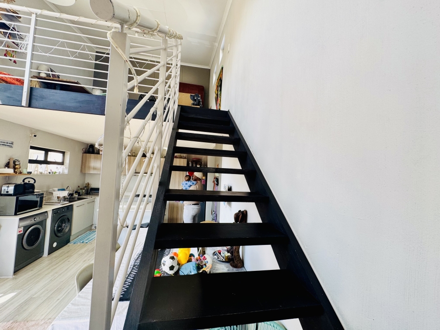 2 Bedroom Property for Sale in Broadacres Gauteng