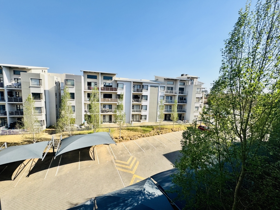 2 Bedroom Property for Sale in Broadacres Gauteng