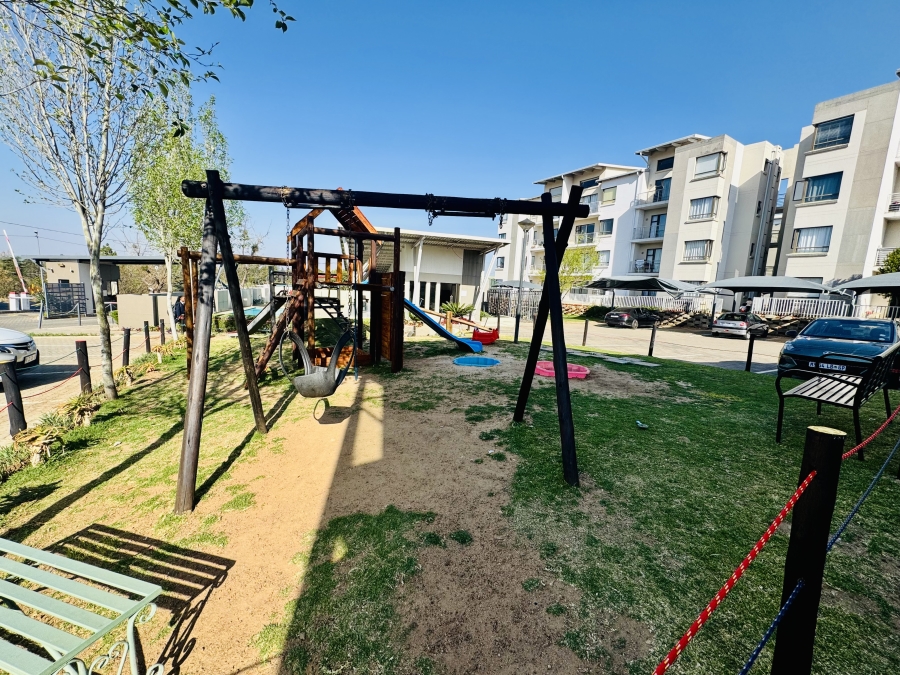 2 Bedroom Property for Sale in Broadacres Gauteng
