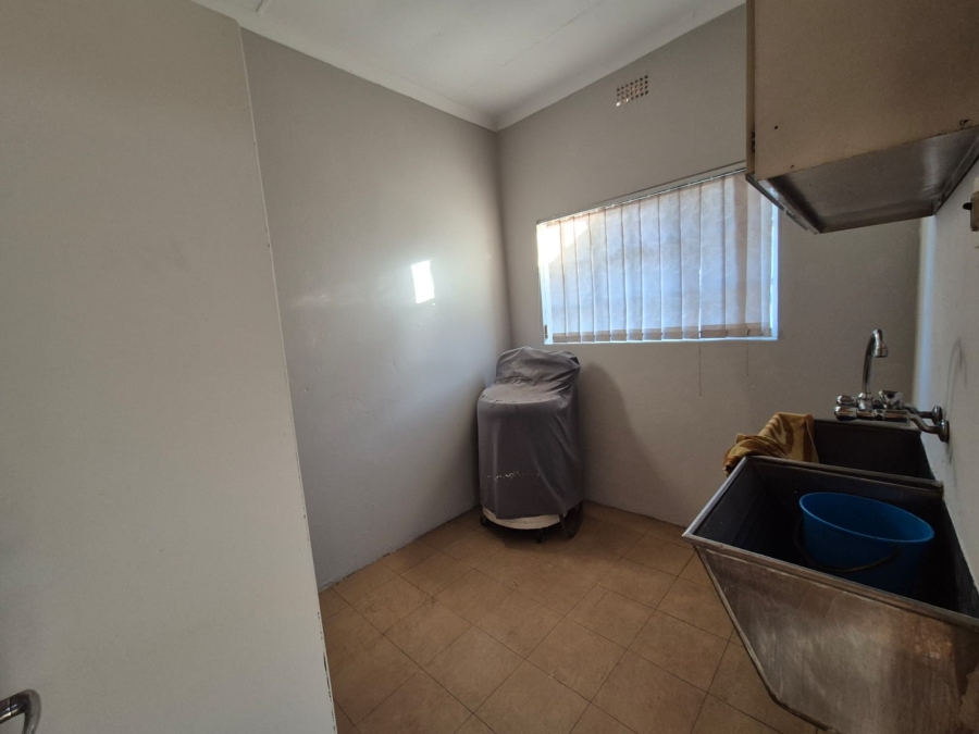 3 Bedroom Property for Sale in Steelview Gauteng