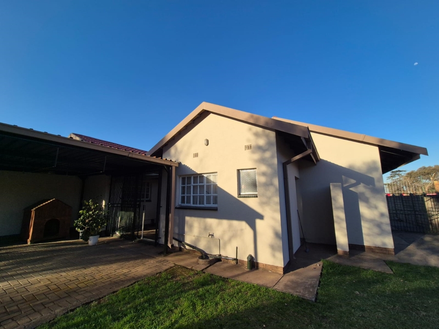 3 Bedroom Property for Sale in Steelview Gauteng