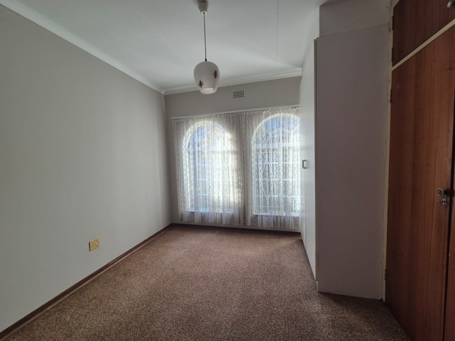 3 Bedroom Property for Sale in Steelview Gauteng