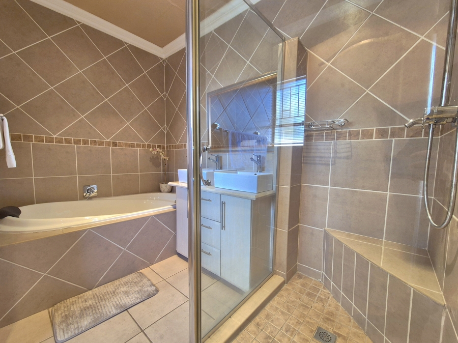 To Let 1 Bedroom Property for Rent in Sunward Park Gauteng