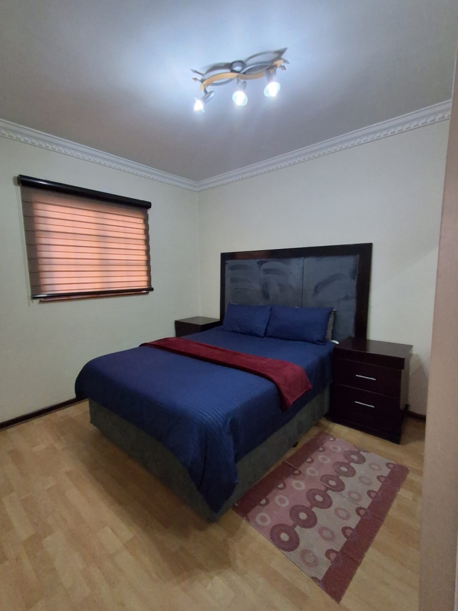 2 Bedroom Property for Sale in Peacehaven Gauteng