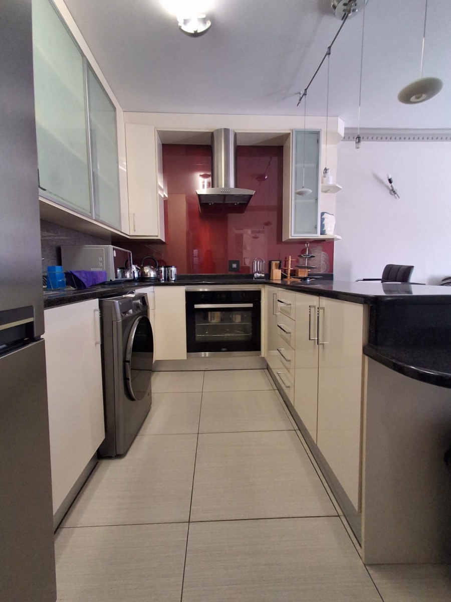 2 Bedroom Property for Sale in Peacehaven Gauteng