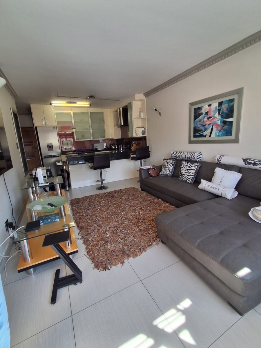 2 Bedroom Property for Sale in Peacehaven Gauteng