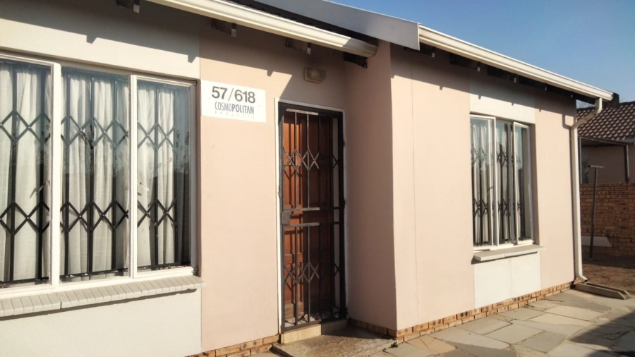 2 Bedroom Property for Sale in Zandspruit Gauteng