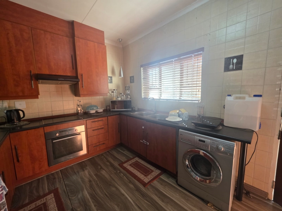2 Bedroom Property for Sale in Vanderbijlpark CE 2 Gauteng