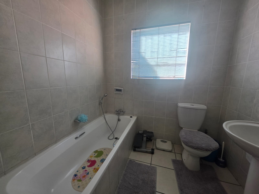 2 Bedroom Property for Sale in Vanderbijlpark CE 2 Gauteng