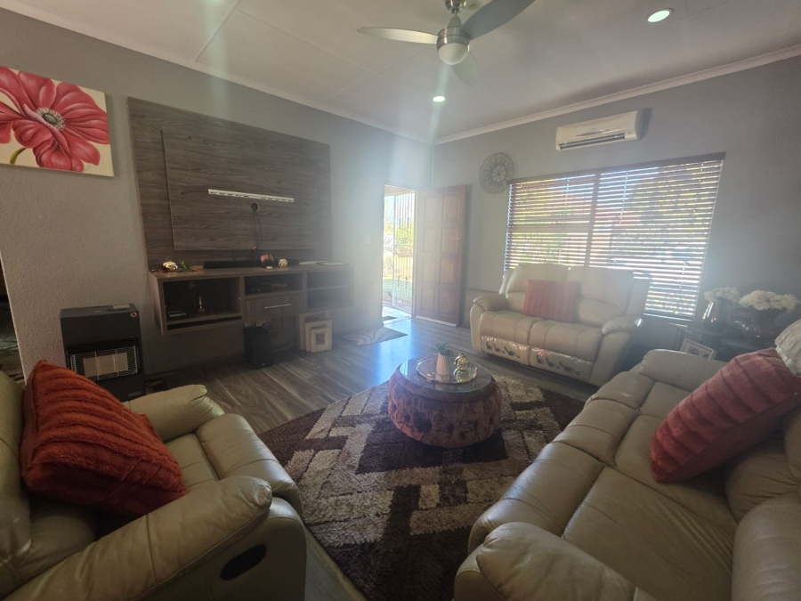2 Bedroom Property for Sale in Vanderbijlpark CE 2 Gauteng
