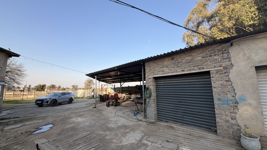 4 Bedroom Property for Sale in Lilyvale Gauteng