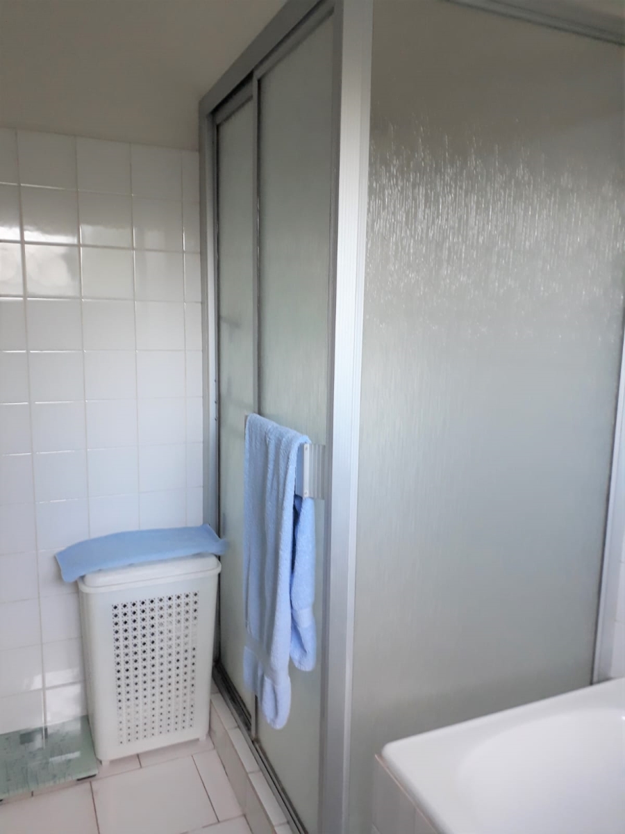 To Let 2 Bedroom Property for Rent in Meadowbrook Gauteng