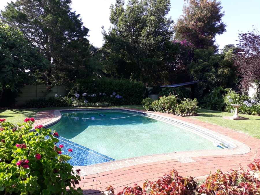To Let 2 Bedroom Property for Rent in Meadowbrook Gauteng