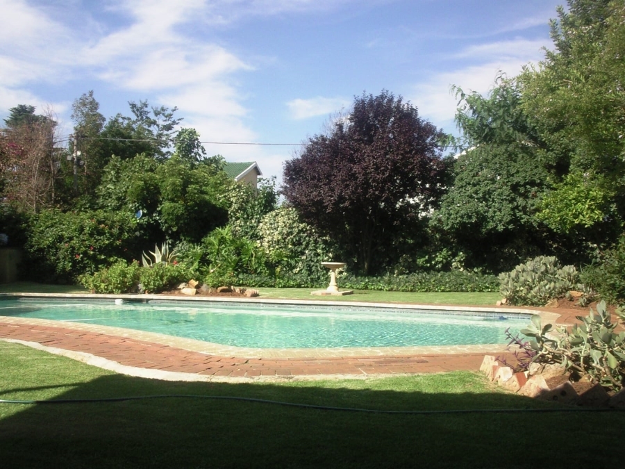 To Let 2 Bedroom Property for Rent in Meadowbrook Gauteng