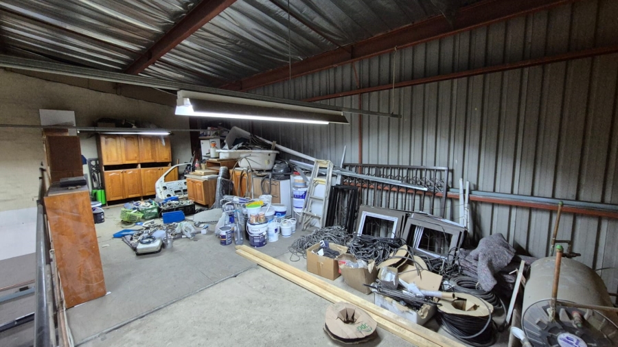 To Let Commercial Property for Rent in Silvertondale Gauteng