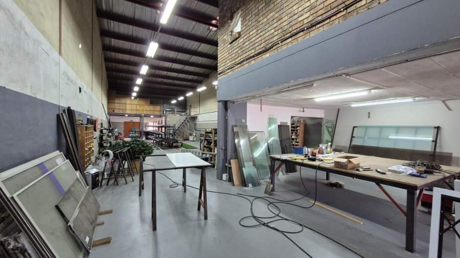 To Let Commercial Property for Rent in Silvertondale Gauteng