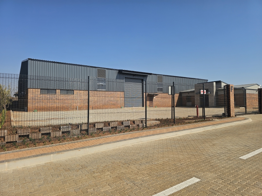 To Let Commercial Property for Rent in Sunderland Ridge Gauteng